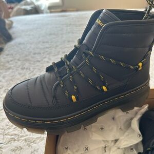 Dr. Martens Combs W Padded Black